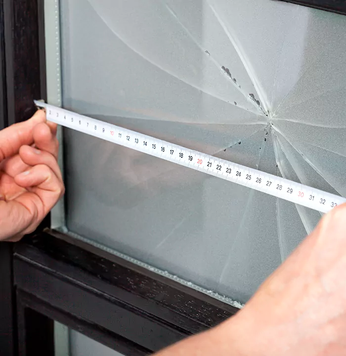 Storefront Glass Repair in Bloomingdale, FL