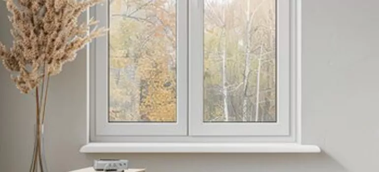 Vinyl Window Stool in Bloomingdale, FL